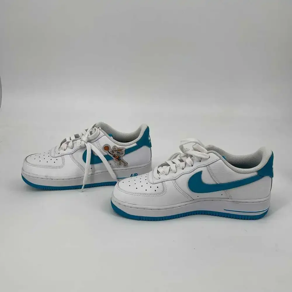 Nike White & Blue Athletic Sneakers | Men’s Size 7
